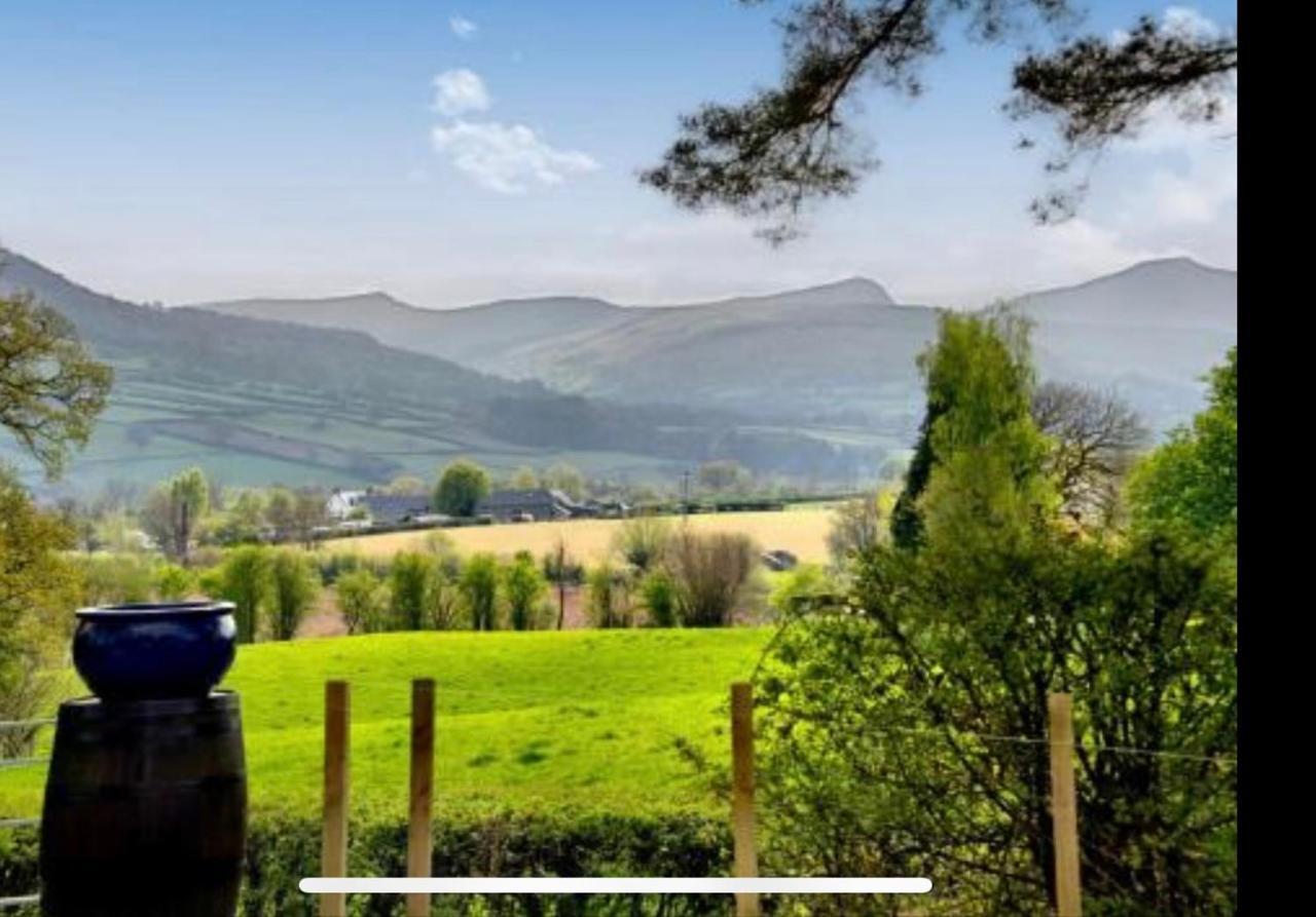 Mountain Suite, Stunning Views, Brecon Beacons Llanhamlach Εξωτερικό φωτογραφία